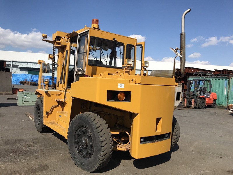 Xe nâng hàng 11,5 tấn MITSUBISHI FD115-F15 2000 Nhật